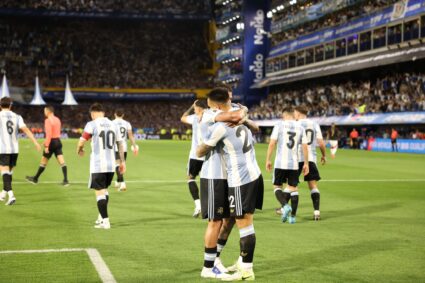 Basta il golazo di Lautaro, la Selección Argentina supera il Perú 1-0