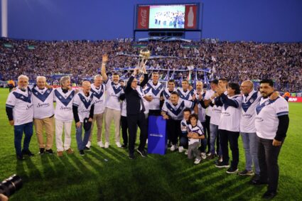 30 anni dall’Intercontinentale, il Vélez omaggia Carlos Bianchi e gli eroi del 1994